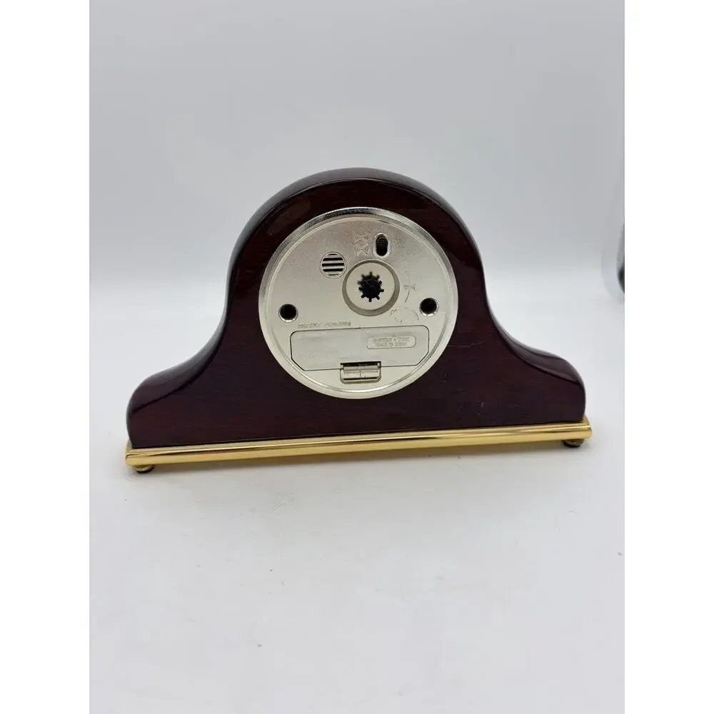 Dayton Hudson. CHERRY WOOD BROWN MANTEL DESK OFFICE QUARTZ CLOCK Works Great!